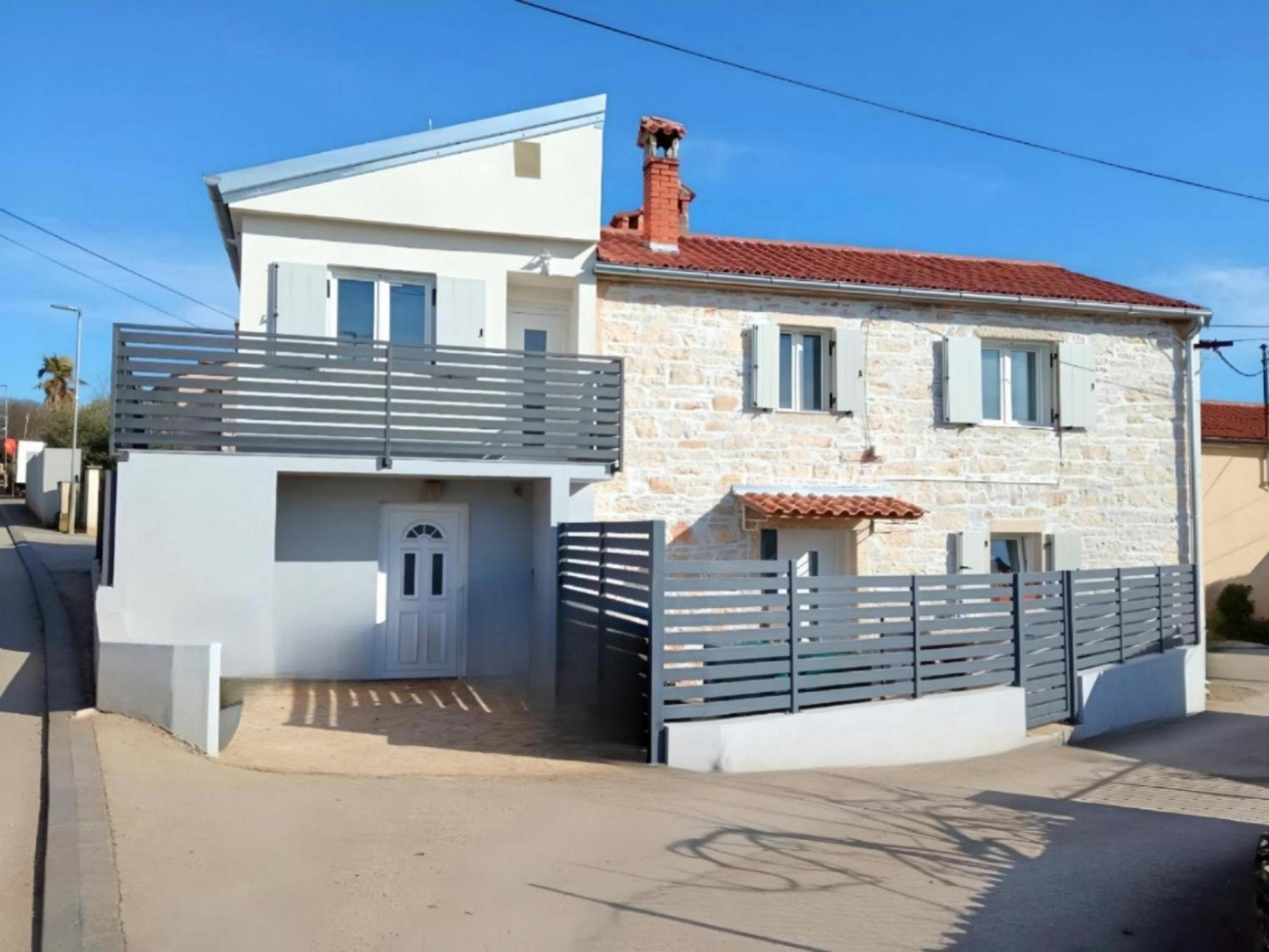 Tar-Vabriga Apartment Valentino מראה חיצוני תמונה