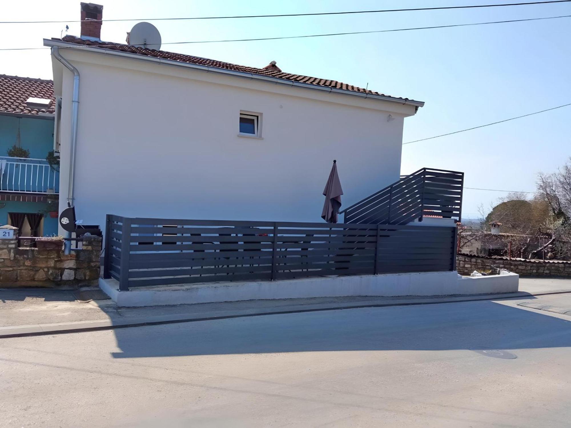 Tar-Vabriga Apartment Valentino מראה חיצוני תמונה